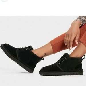 UGG Women's Neumel Chukka Boots Black Suede Wool Lining Size 10 Outdoor Gorpcore